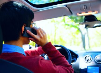 New app allows drivers to indicate with their phone