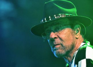 English rock band ‘Manfred Mann’ forced to change name to ‘Gender-Neutral Fred Gender Neutral’