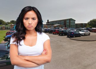 Mum OUTRAGED as teacher tells breastfeeding student ‘I hope you’ve brought enough for everyone’