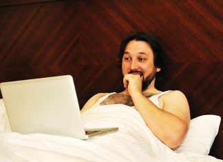 Man claiming he’s ‘wrapping presents’ really just having a massive wank